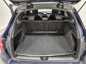 Mercedes GLC220 bild 9