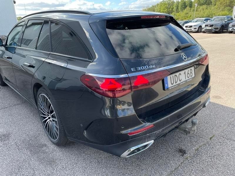 Mercedes E300 bild 3