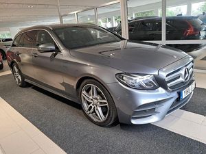Mercedes E220 bild 2