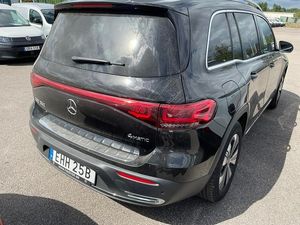 Mercedes EQB350 bild 3