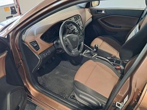 Hyundai i20 bild 5