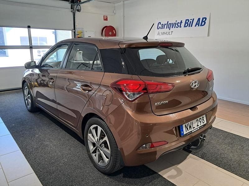 Hyundai i20 bild 3