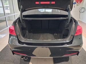 BMW 320 bild 6