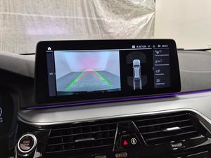 BMW 530 bild 8