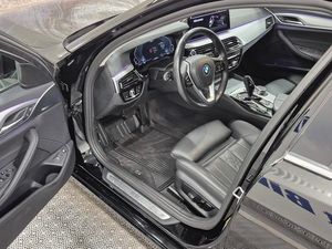 BMW 530 bild 2