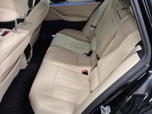 BMW 530 bild 9