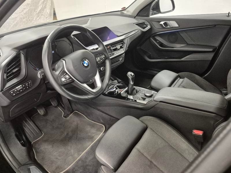 BMW 118 bild 2