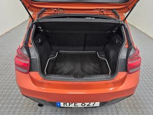 BMW 116 bild 7