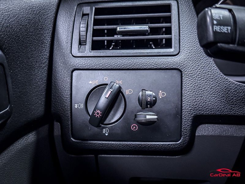 Ford Kuga bild 29