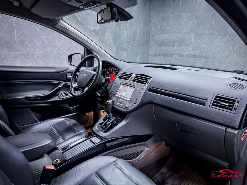 Ford Kuga bild 14