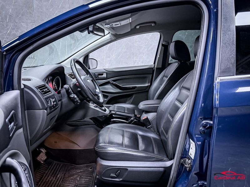 Ford Kuga bild 10
