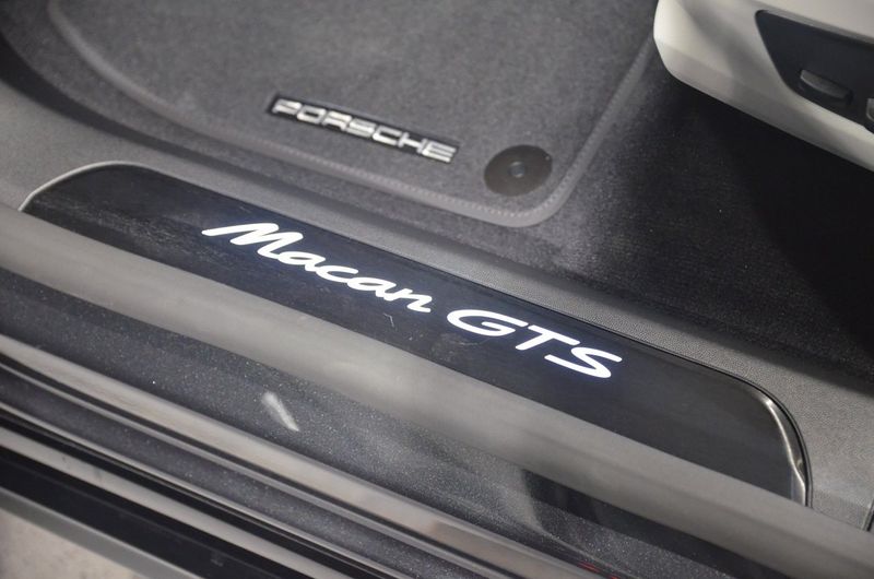 Porsche Macan bild 22