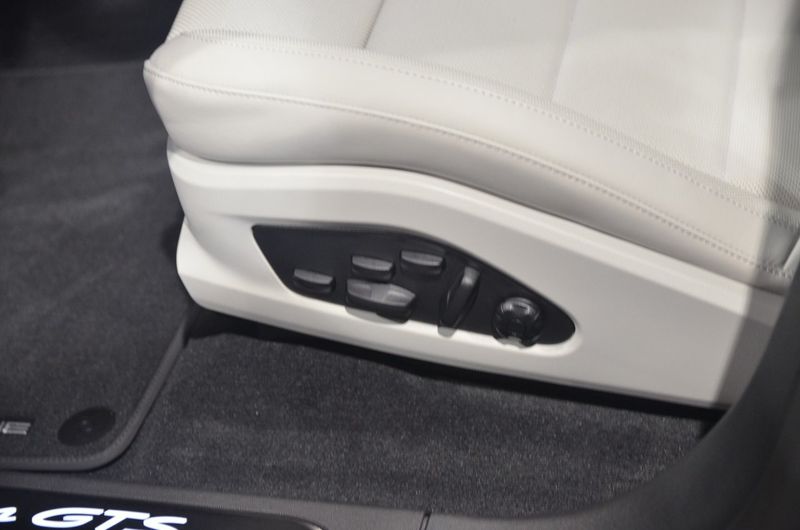 Porsche Macan bild 23