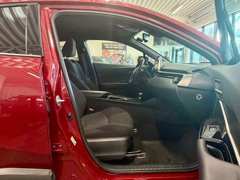 Toyota C-HR bild 14