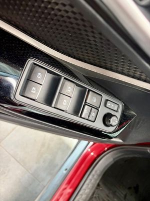 Toyota C-HR bild 15