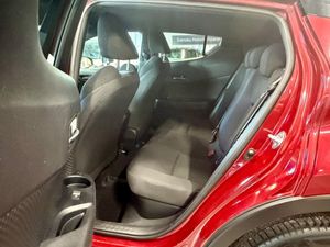 Toyota C-HR bild 12