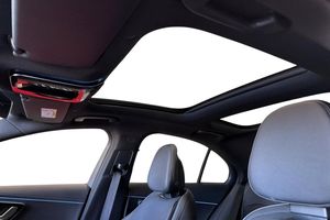 Mercedes E400 bild 8