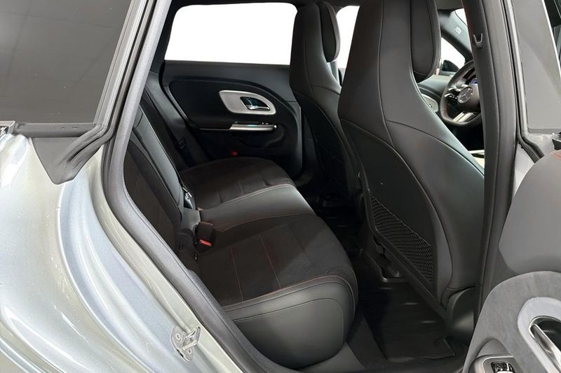Mercedes CLA250 bild 7