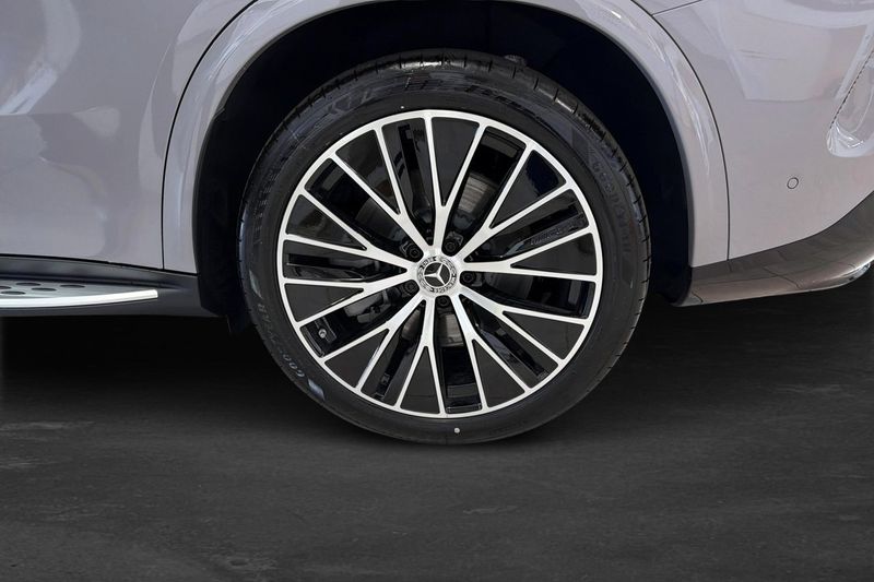Mercedes GLC400 bild 7