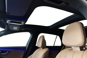 Mercedes E300 bild 13