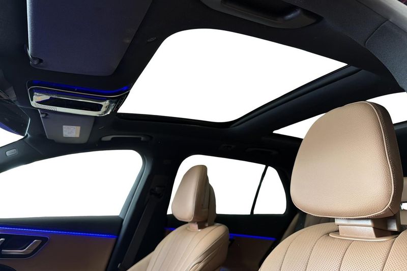 Mercedes E300 bild 13