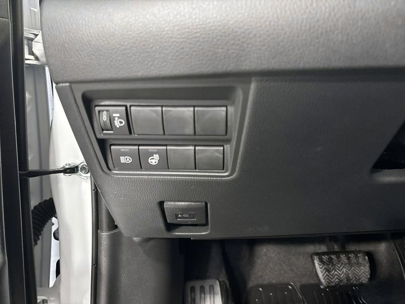 Toyota Yaris bild 17