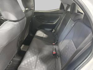 Toyota Yaris bild 11