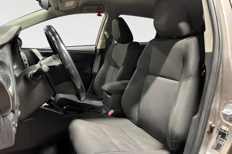 Toyota Auris bild 3