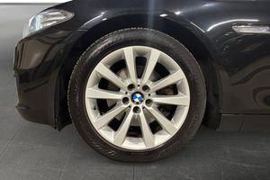 BMW 520 bild 16