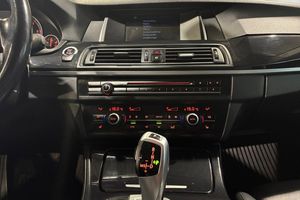 BMW 520 bild 12