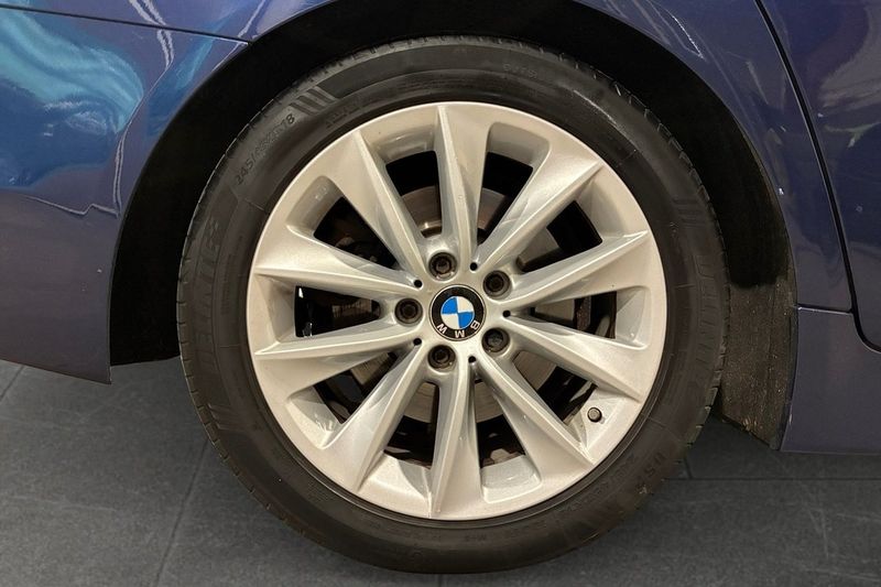 BMW 520 bild 16