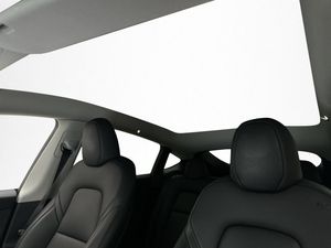 Tesla Model Y bild 18