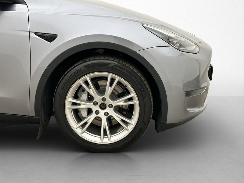 Tesla Model Y bild 34