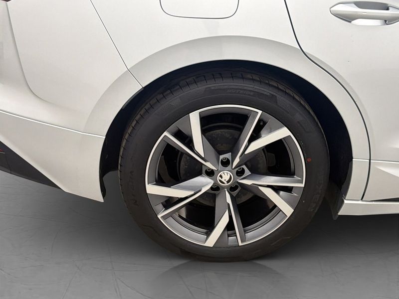 Skoda Enyaq bild 37
