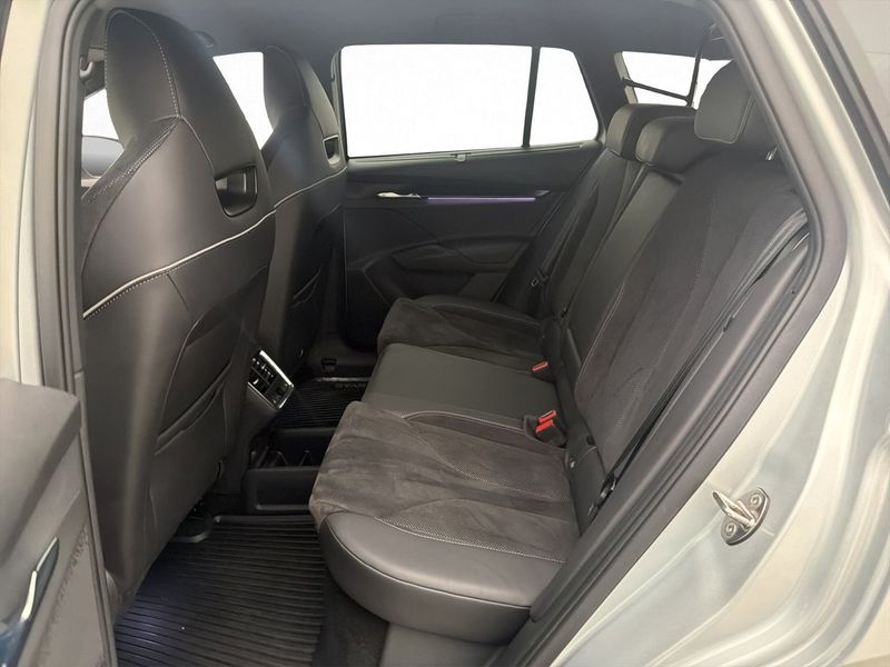 Skoda Enyaq bild 13