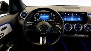 Mercedes GLA250 bild 4