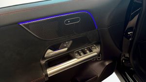 Mercedes GLA250 bild 11