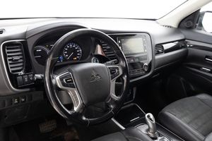 Mitsubishi Outlander bild 18