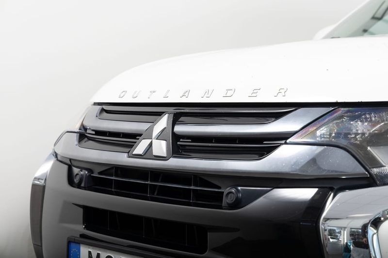 Mitsubishi Outlander bild 3
