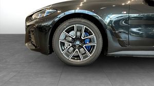 BMW i4 bild 9