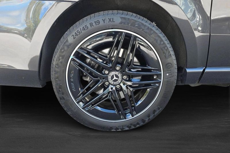 Mercedes V300 bild 9