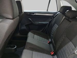 Skoda Rapid bild 10