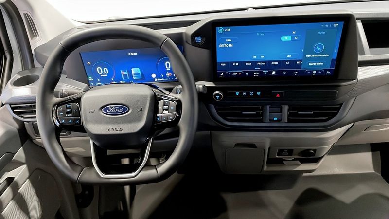 Ford Custom bild 4