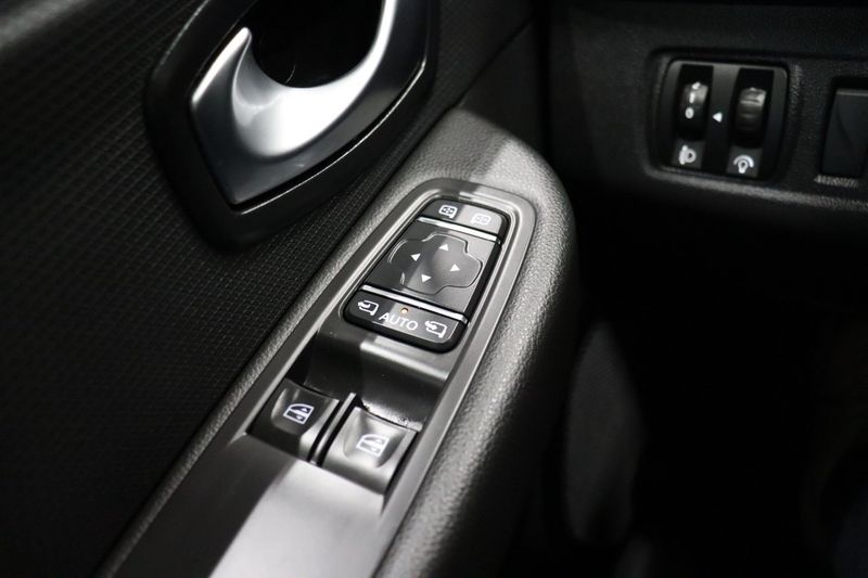 Renault Clio bild 21