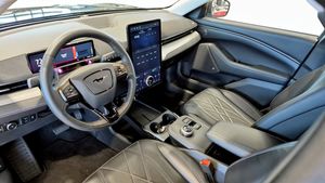 Ford Mustang Mach-E bild 7