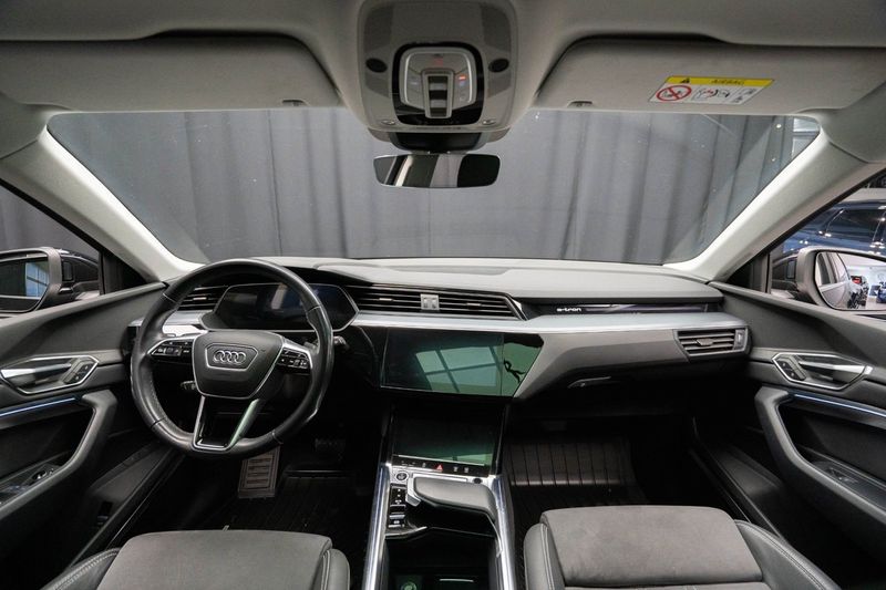 Audi Q8 e-tron bild 14