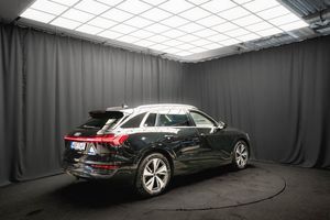 Audi Q8 e-tron bild 7