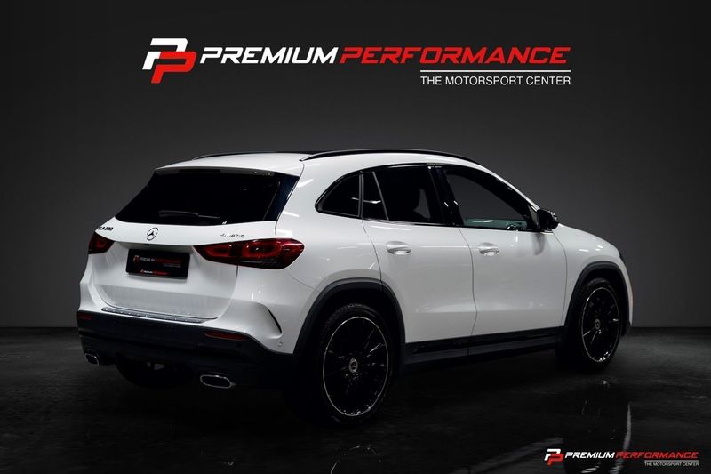 Mercedes GLA200 bild 2