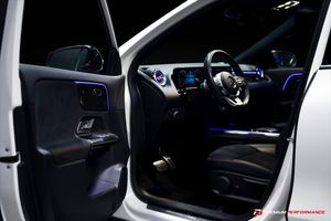 Mercedes GLA200 bild 6