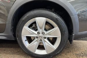 Volvo V60 bild 15